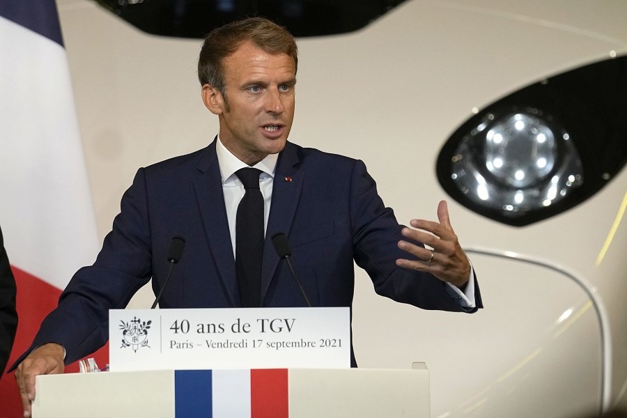 Francúzsky prezident predstavil model
