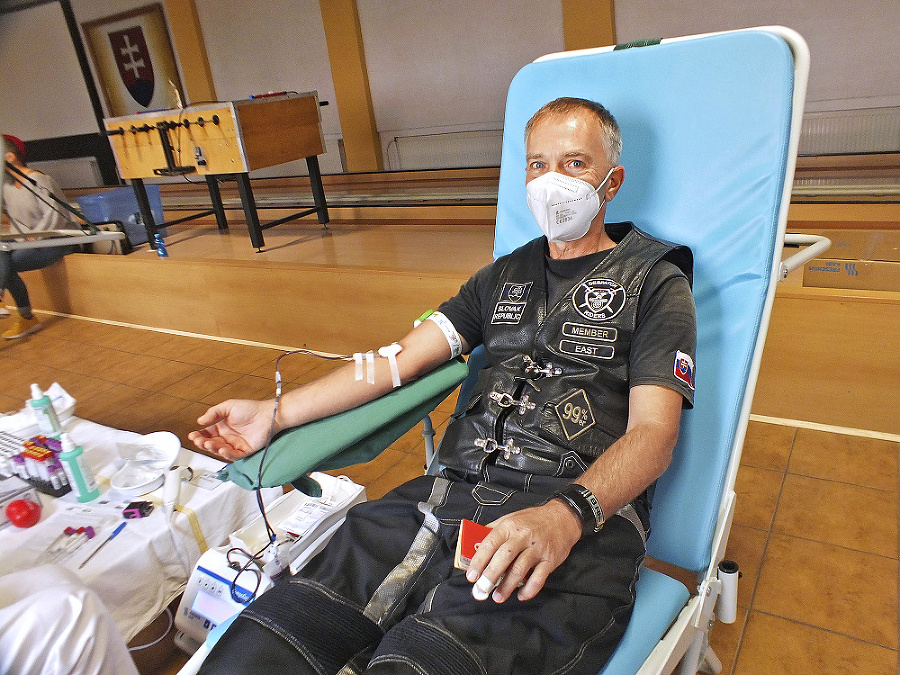 Krv prišiel už 115.-krát
darovať policajt Jozef
Blaho (53) z Ložína.