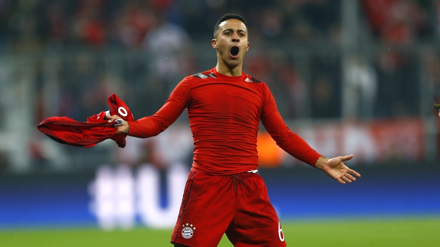 Thiago Alcantara bude Liverpoolu