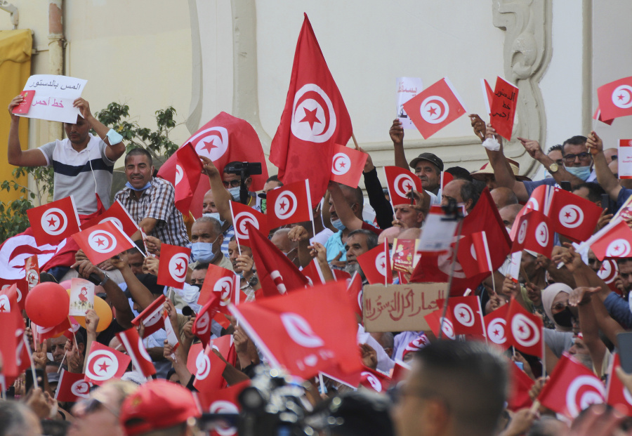 V Tunisku bola patová