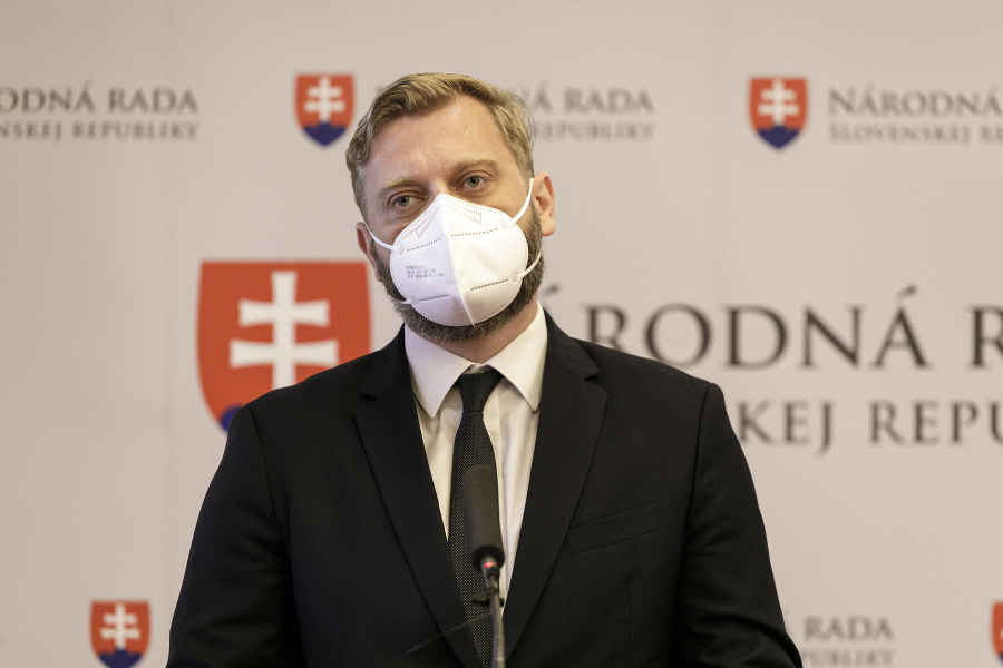 Predseda Výboru NR SR pre obranu a bezpečnosť Juraj Krúpa