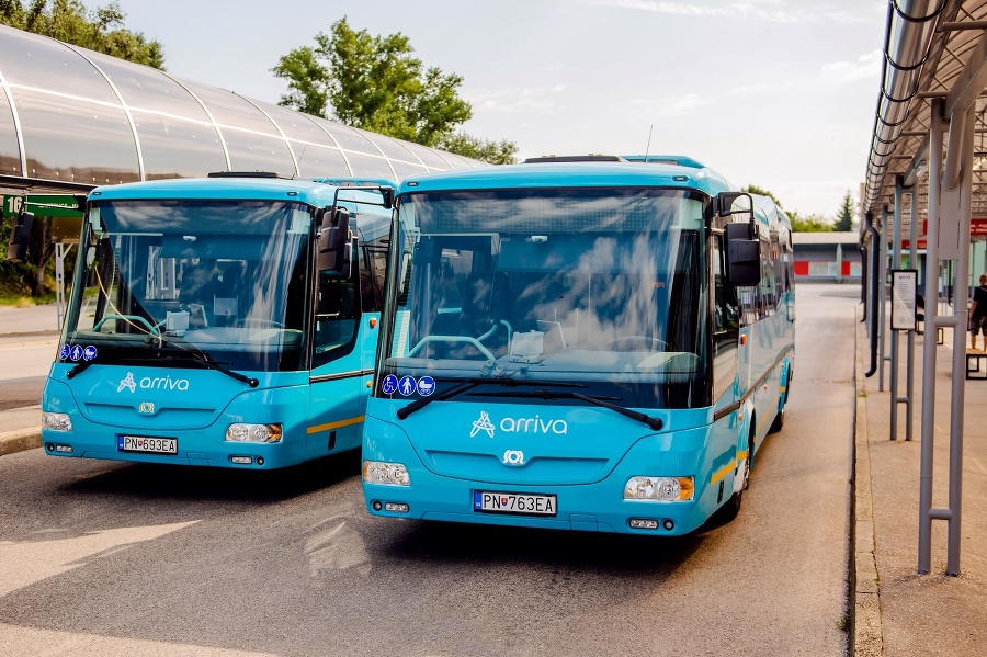 Novým
prevádzkovateľom
prímestských
autobusov v BSK
 bude od 15. novembra
 spoločnosť Arriva.