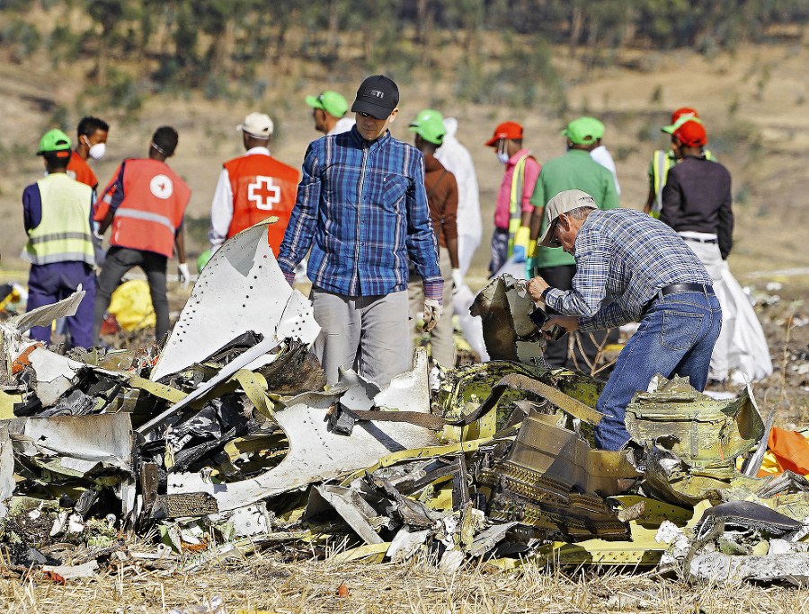 V troskách lietadla zahynuli