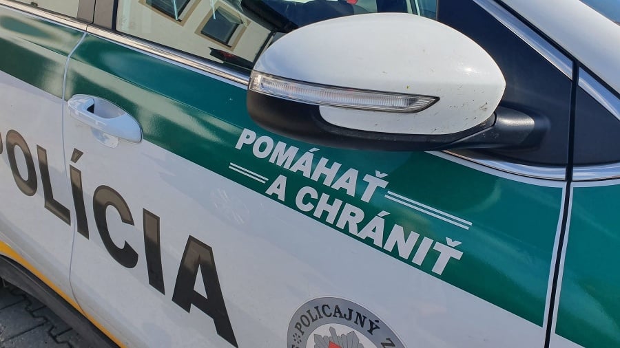 Policajti zasiahli proti mužovi