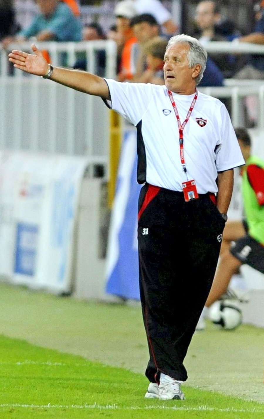 Karol Pecze ako tréner