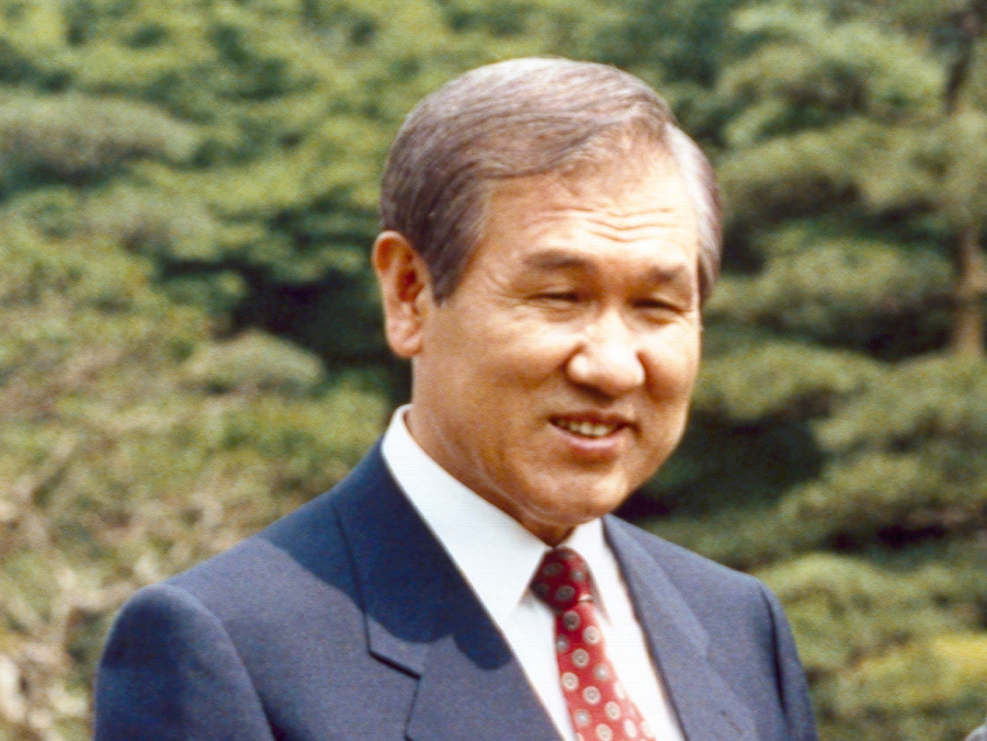 Zomrel juhokórejský prezident Ro