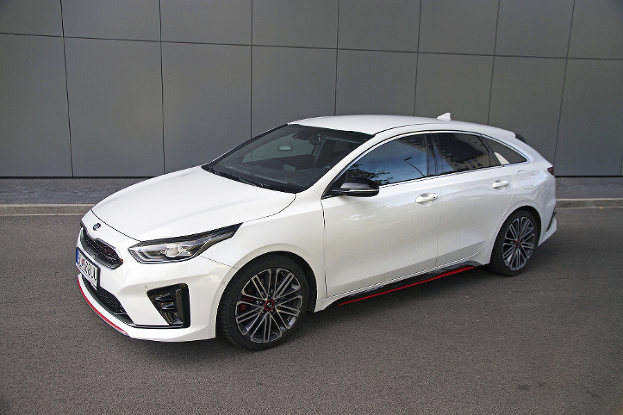 Kia ProCeed GT