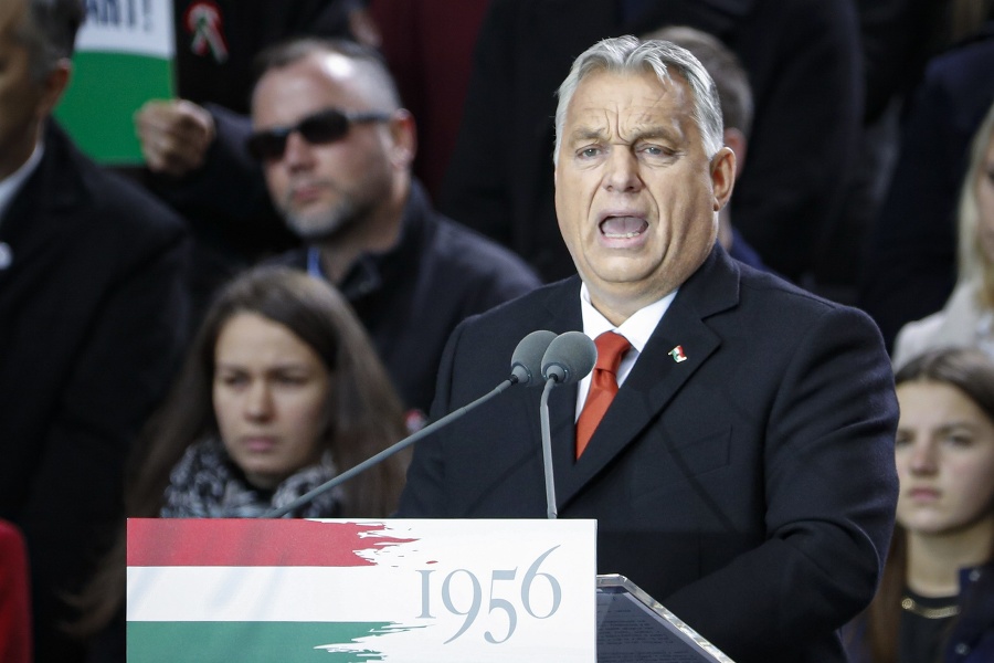 Orbán vyzval Brusel, aby