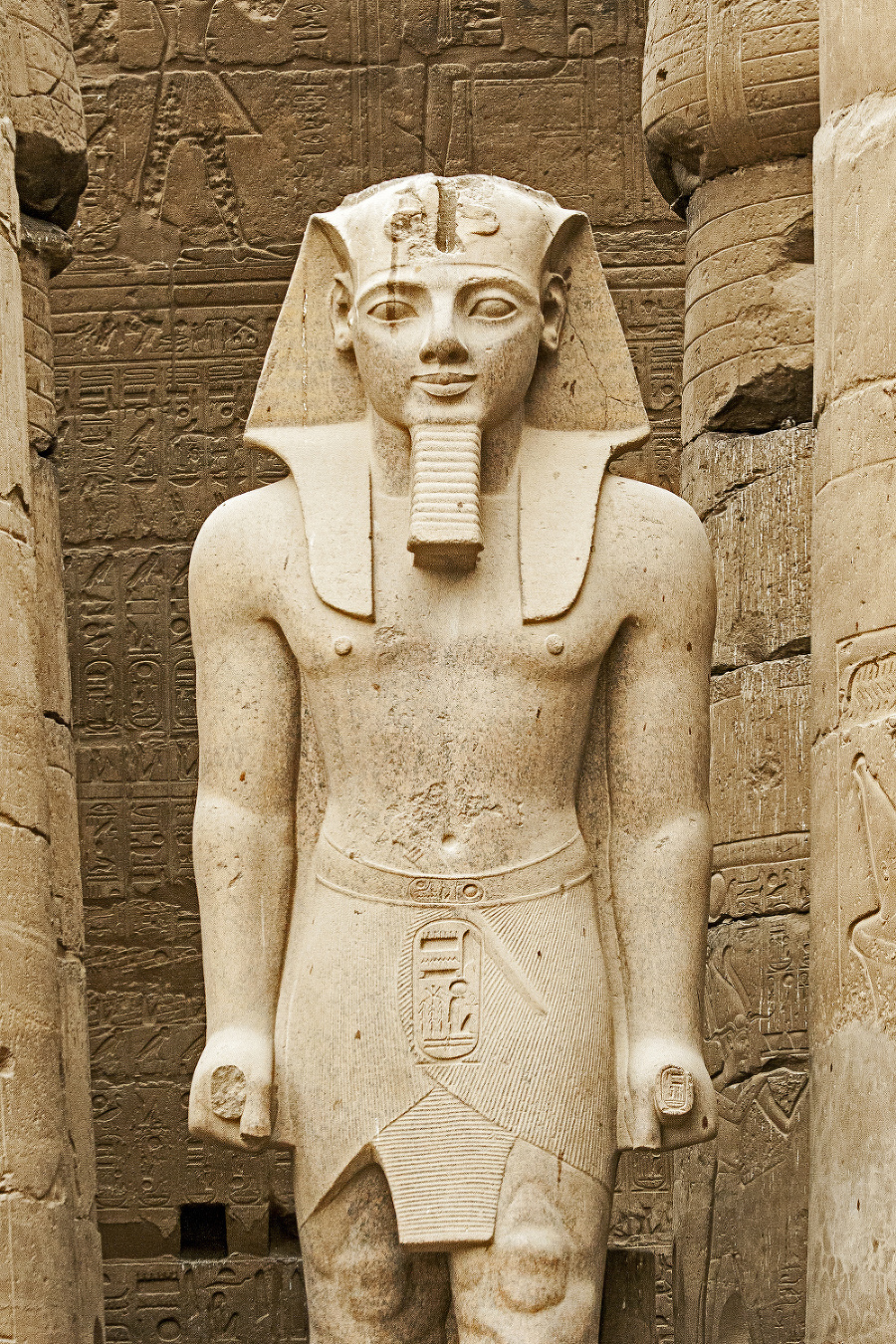 Faraón vládol Egyptu 66 rokov.