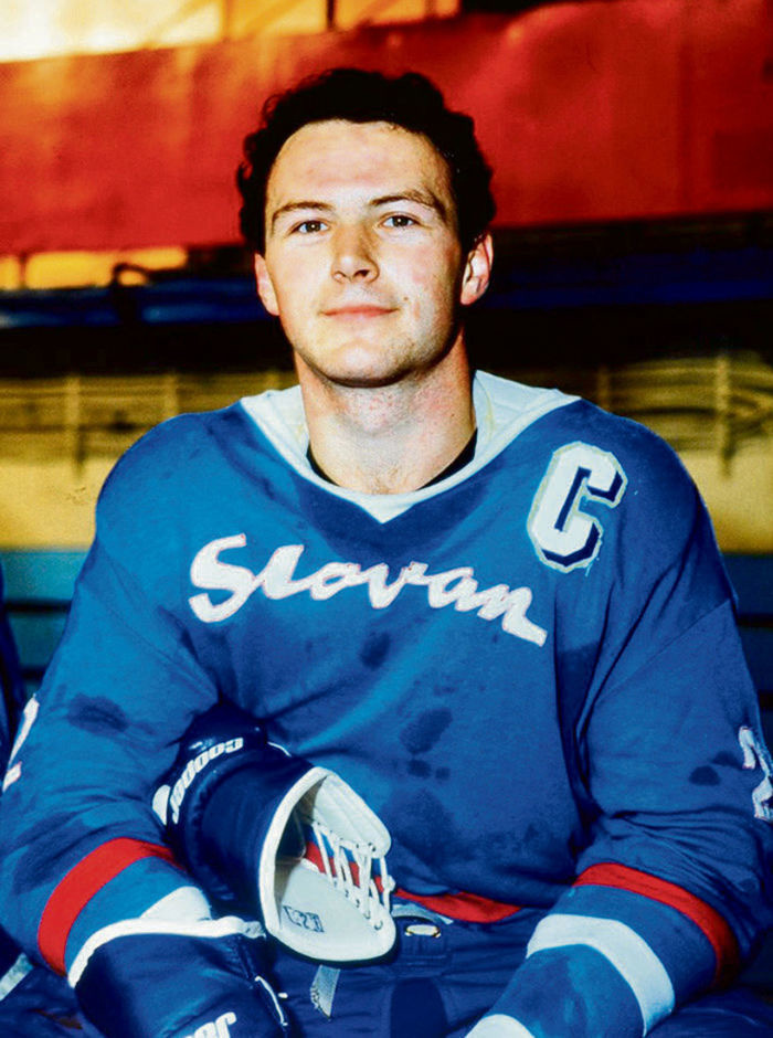 Dušan Pašek st. bol skvelým československým hokejistom.