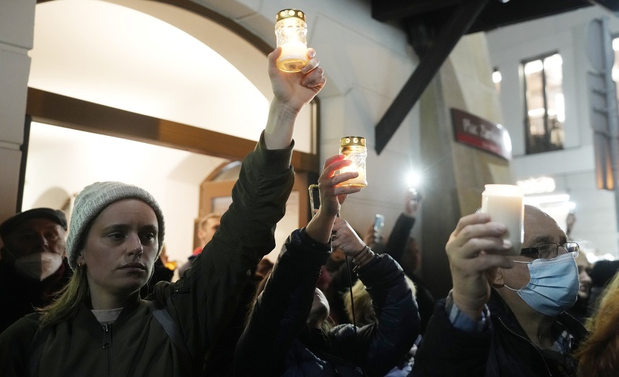 Tisíce Poliakov protestovali proti