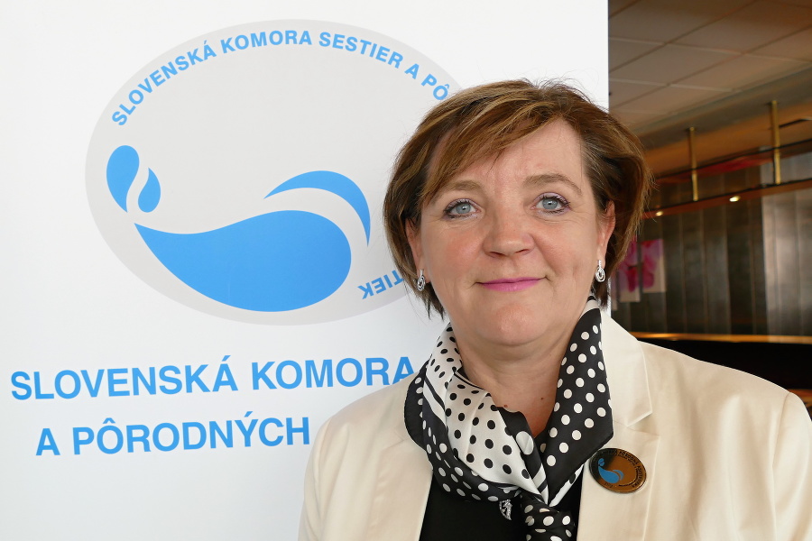 Iveta Lazorová, prezidentka Slovenskej komory sestier a pôrodných asistentiek