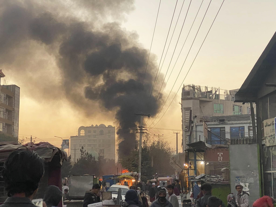Stúpajúci dym v Kábule