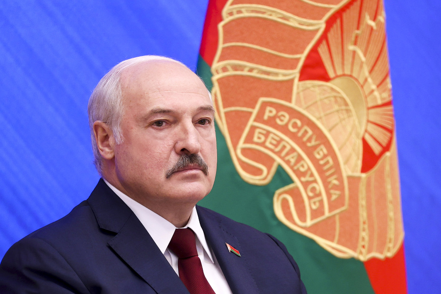 Lukašenko rok po voľbách: