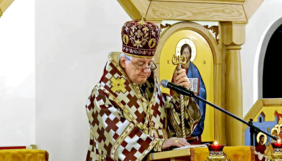 Arcibiskup Ján Babjak
zazlieval kňazovi,