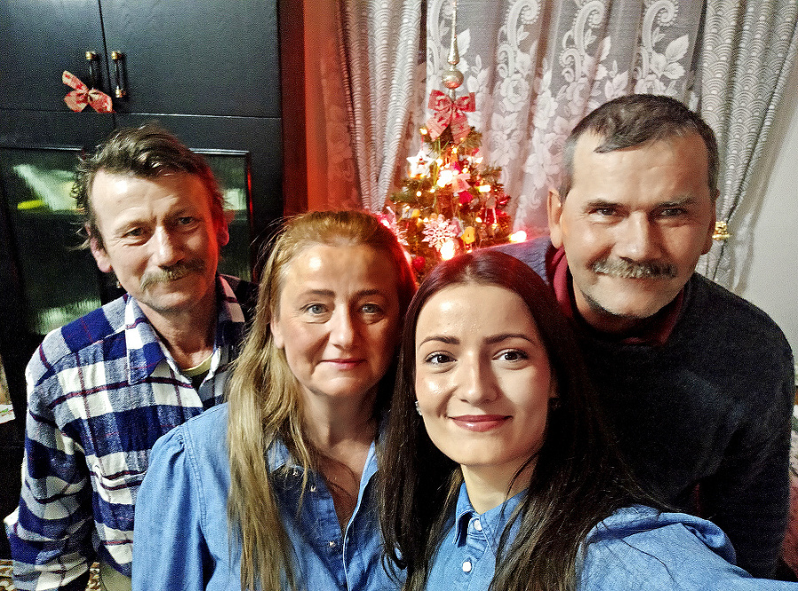 Rodina Bindzárovcov počas vianočného