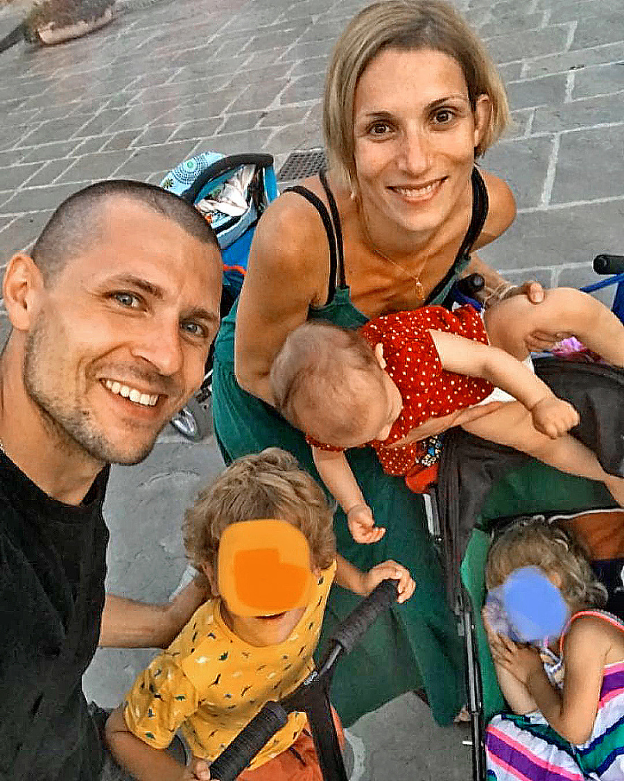 S partnerom Jurajom Lojom vychováva tri deti Lucasa, Izabelku a Leylu. 