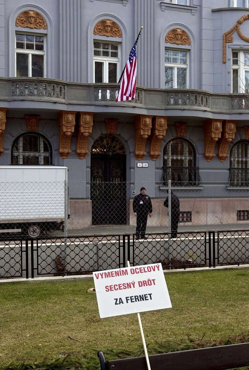 Veľvyslanectvo USA v Bratislave.