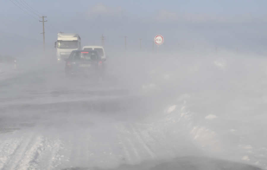 Meteorológovia upozorňujú aj na