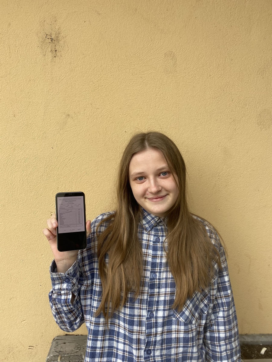 Simona (18), Gymnázium Futurum, Trenčín 