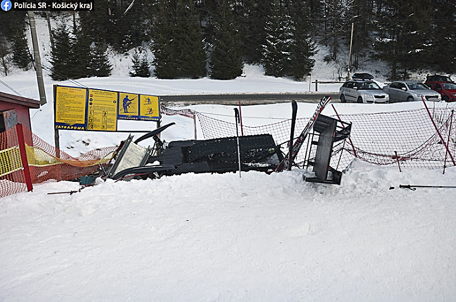 Skúter zdemoloval napínacie siete.