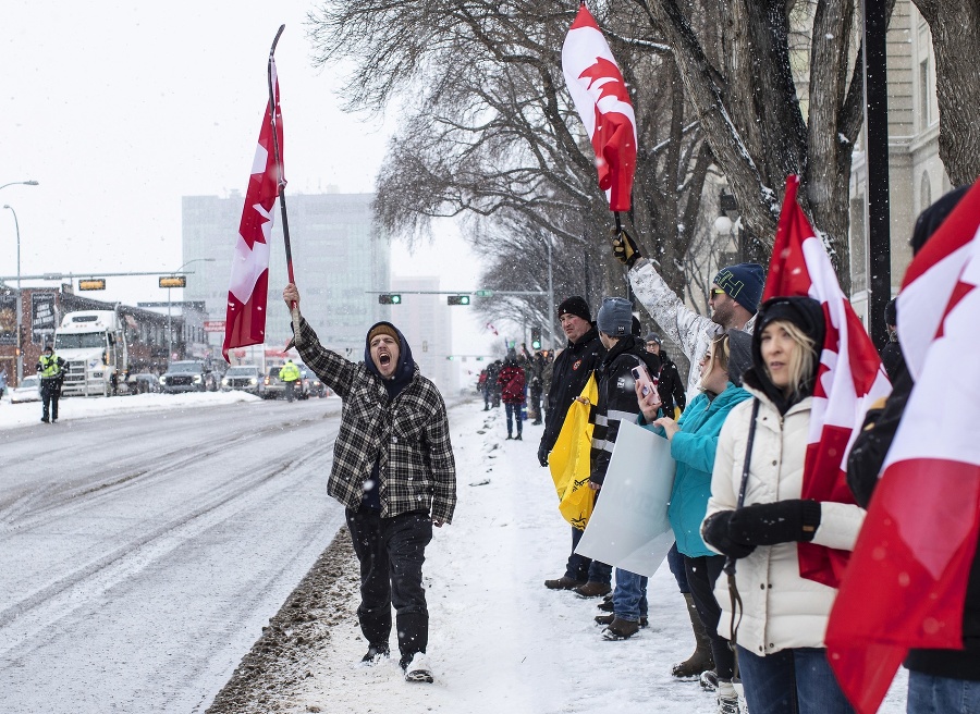 Protesty pôvodne podnietila požiadavka