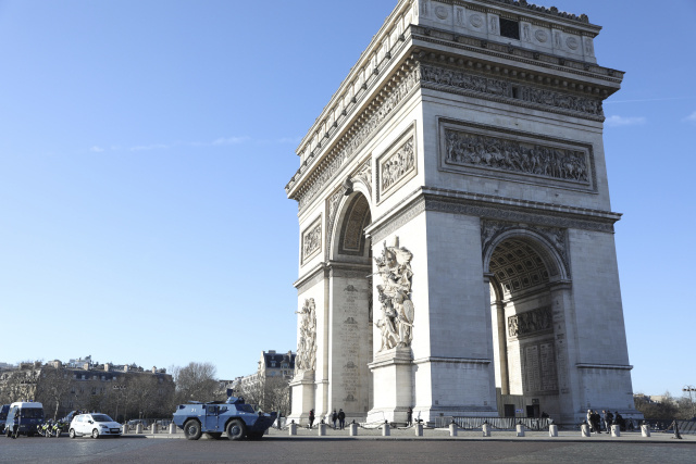 Champs-Elysees v Paríži v