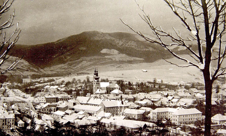 Predtým - 1924, Pohľad