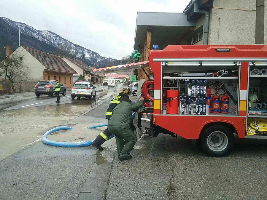 Hasiči v ŽSK zasahovali