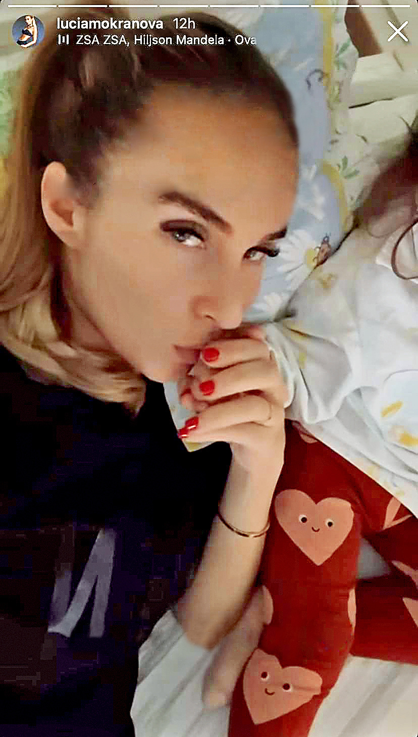 Lucia je s Talinkou v nemocnici. 