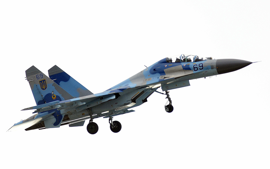 Stíhačka Suchoj SU-27 UB