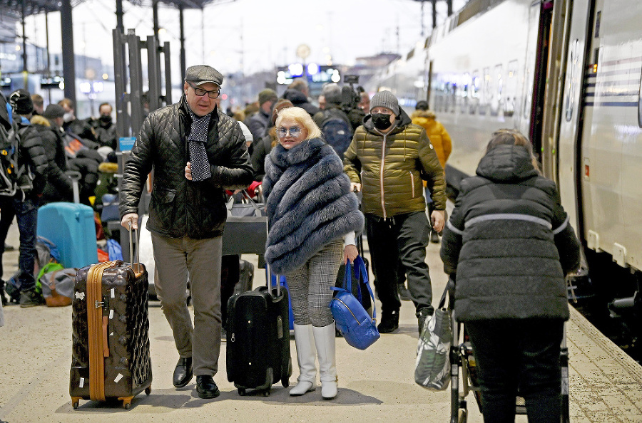 Rusi opúšťajú krajinu obvykle komfortnejšie než Ukrajinci tú svoju.