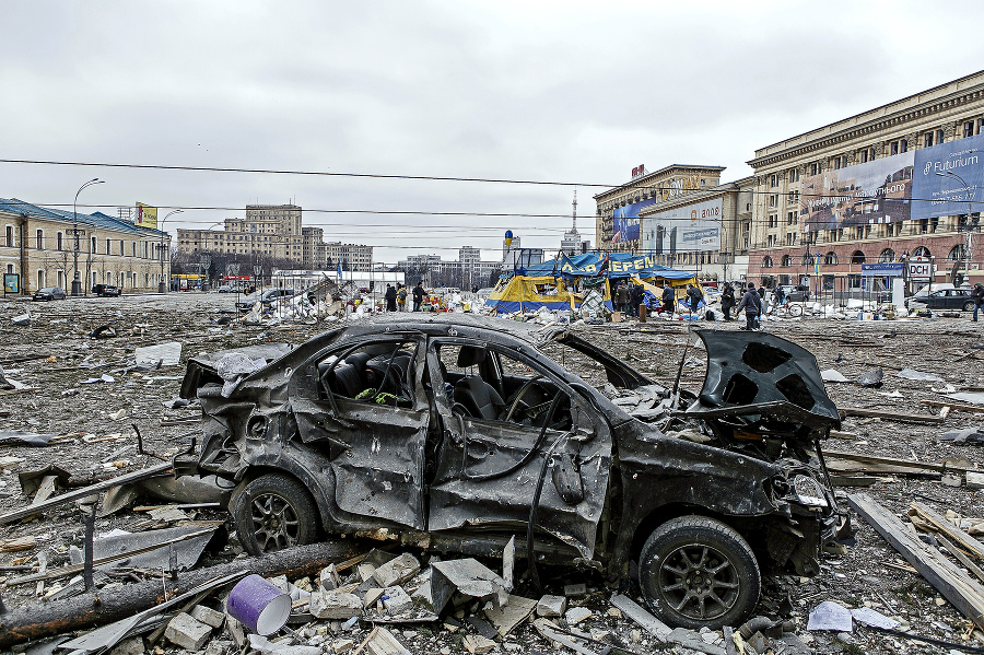 2022: Námestie v Charkove je opäť bombardované.