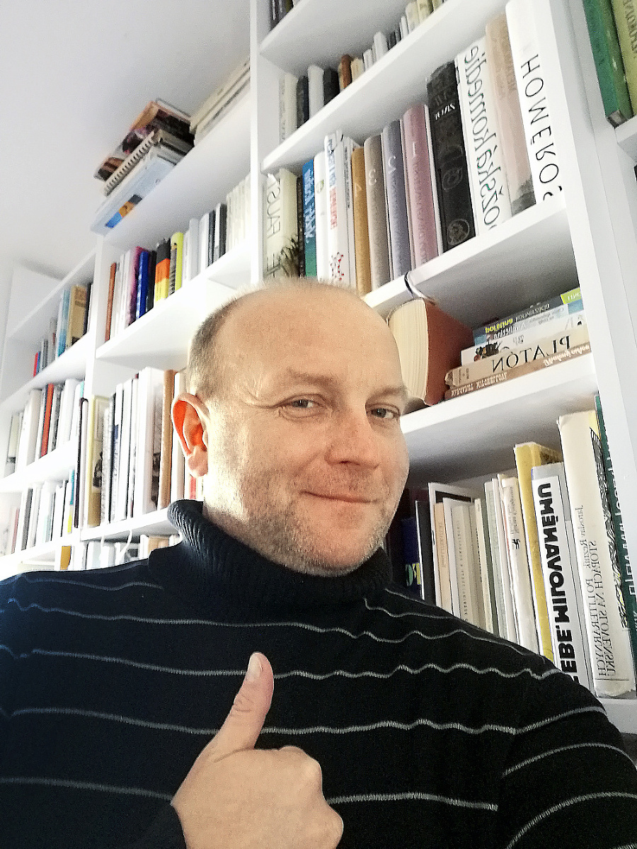 Gregor Hološka (44)