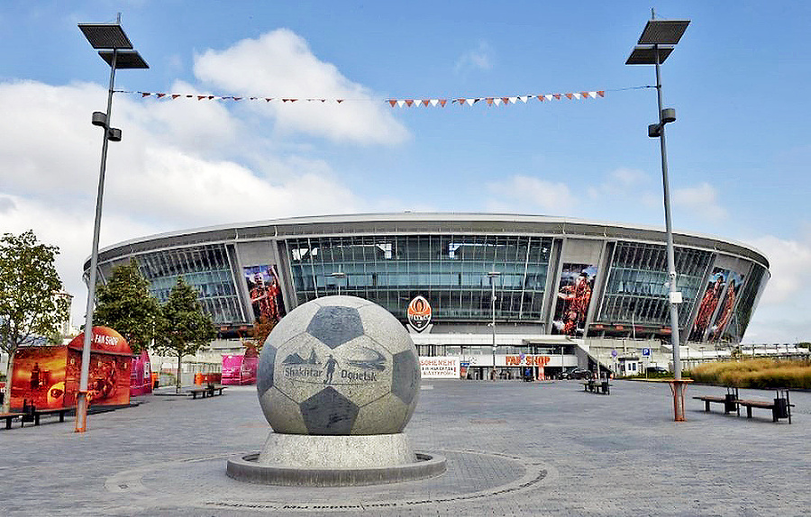 Donbass Arena hostila niekoľko