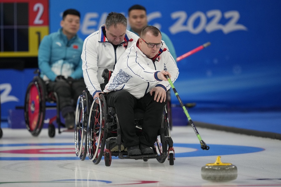 Slovenský reprezentanti v curlingu