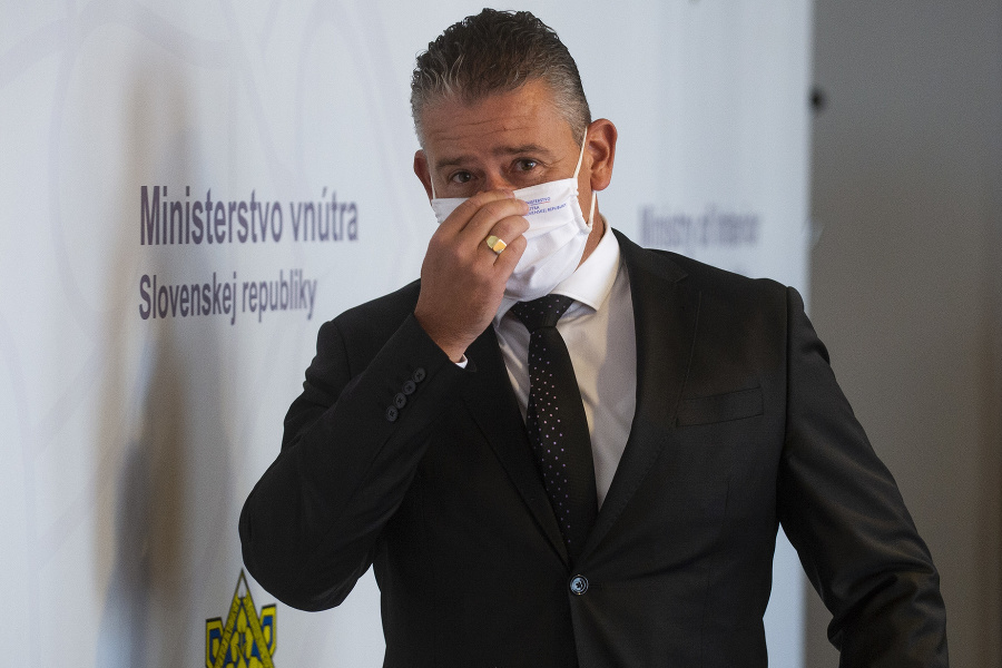 Minister vnútra SR Roman Mikulec.