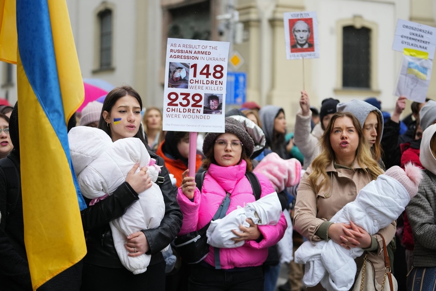 Budapešťou prešli matky z