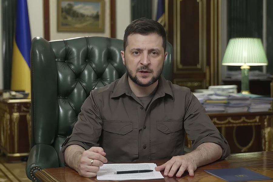 Ukrajinský prezident Volodymyr Zelenskyy sa prihovára z Kyjeva.