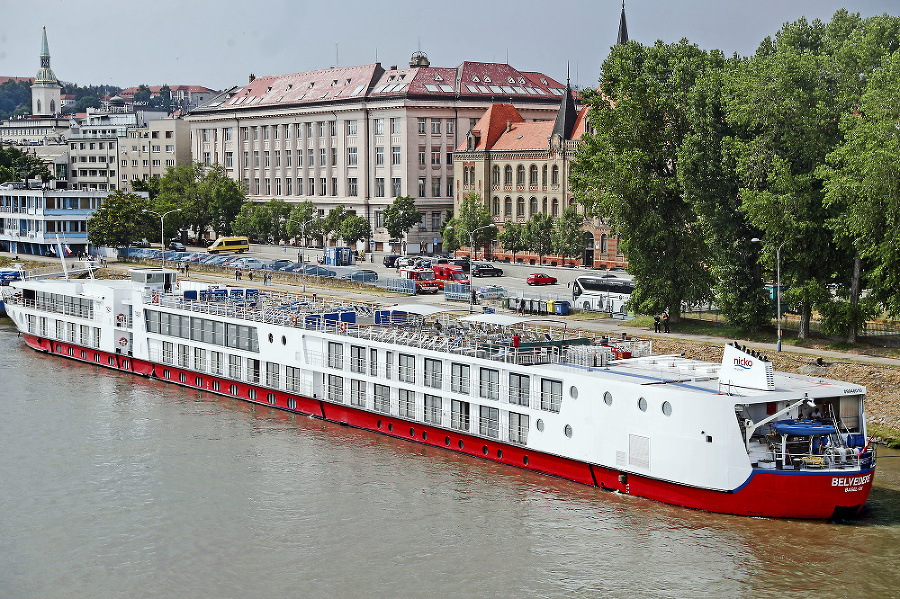 Plavby loďou po Dunaji