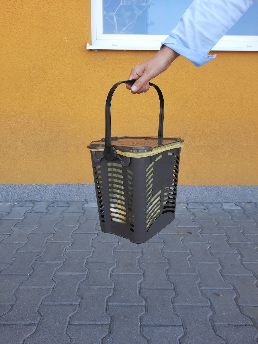Obyvatelia bytových i rodinných domov dostanú 10-litrový kuchynský košík.