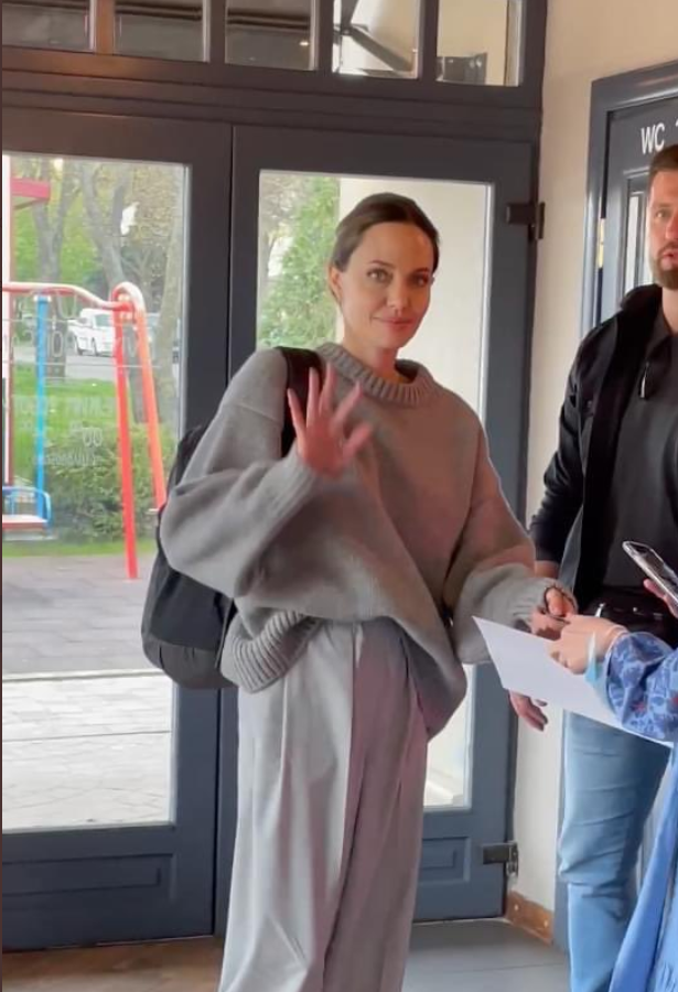 Angelina Jolie v západoukrajinskom