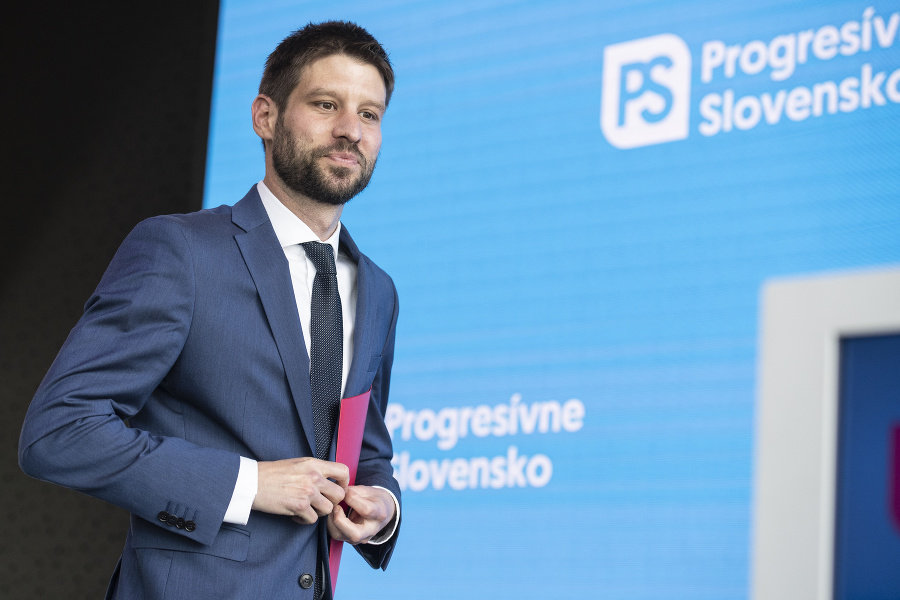 Mimoparlamentné Progresívne Slovensko (PS)