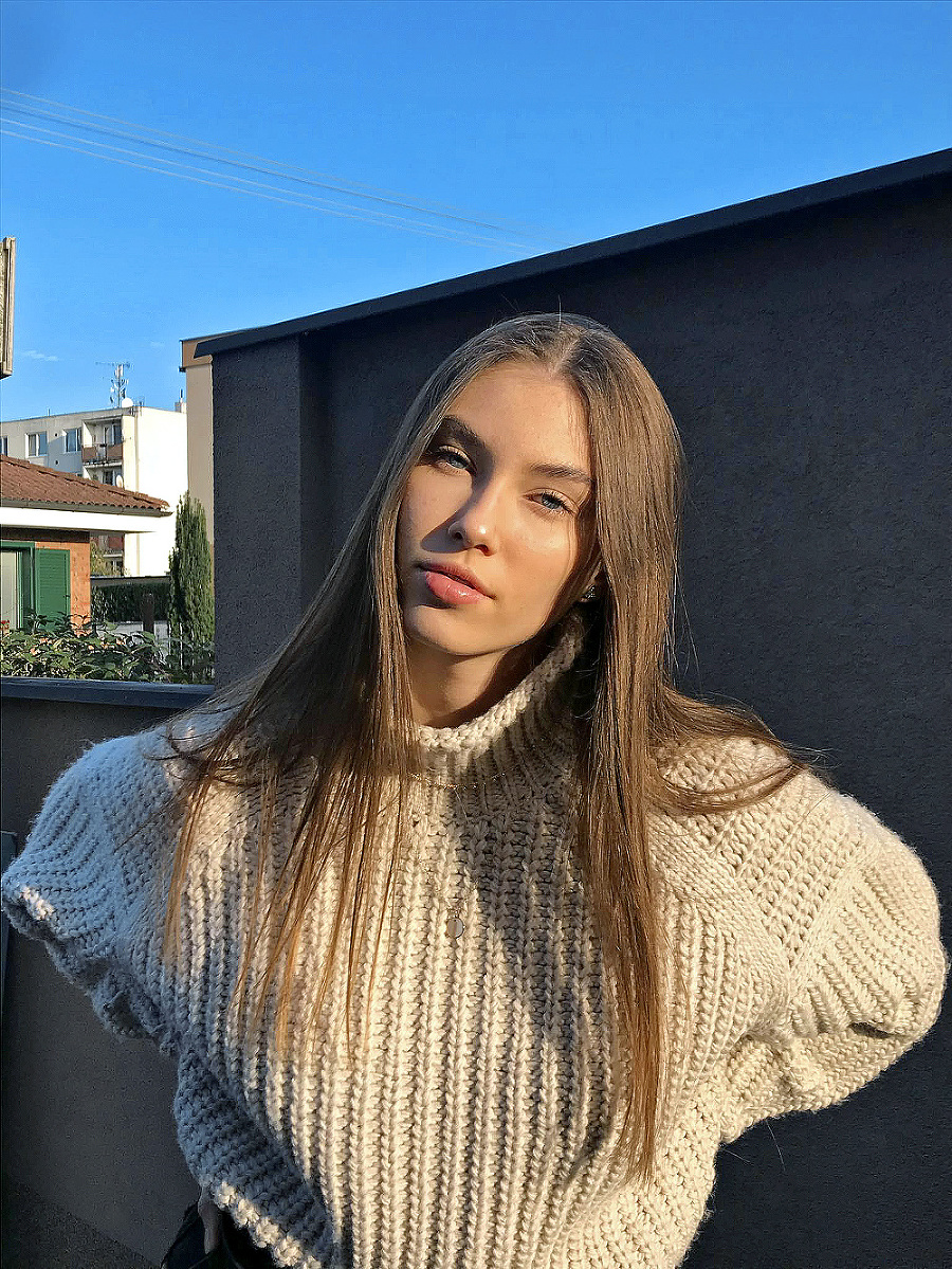 Ema (16), Nové Mesto