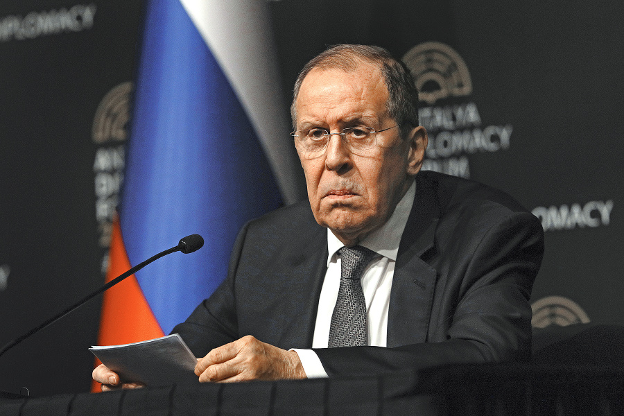 Minister Sergej Lavrov odmieta