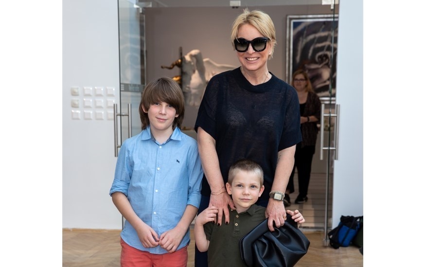 Wanda Hrycová so synmi