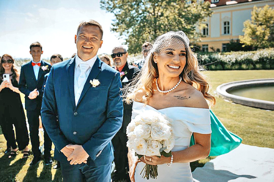 Paulína Fialková sa vydala.