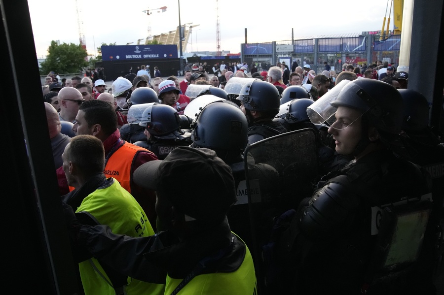 Francúzska polícia na upokojenie