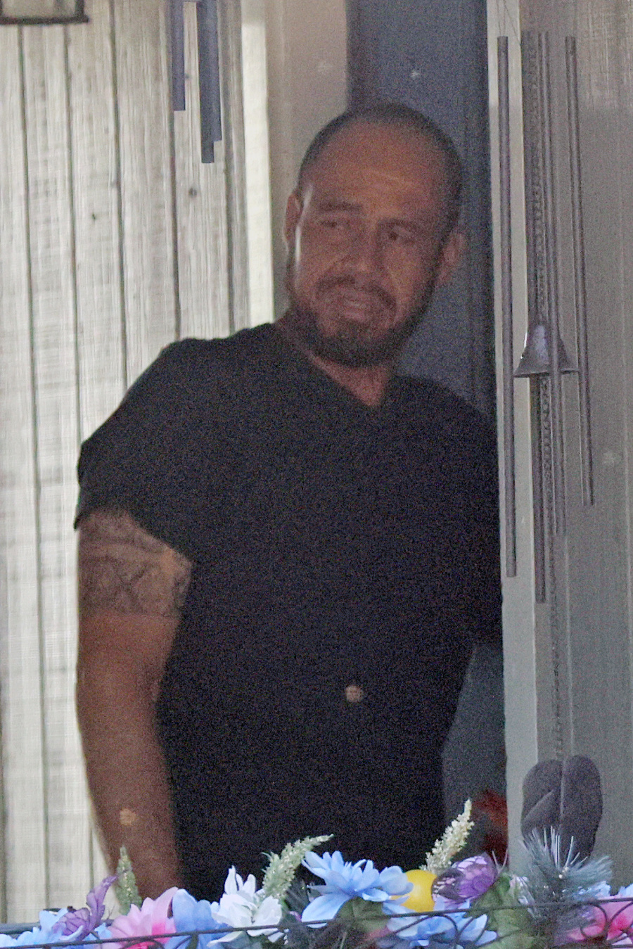 Salvador Ramos st. sa za synovo konanie hlboko ospravedlňuje.