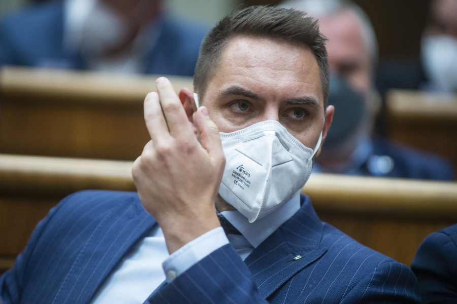Na snímke poslanec NR SR György Gyimesi (OĽaNO).